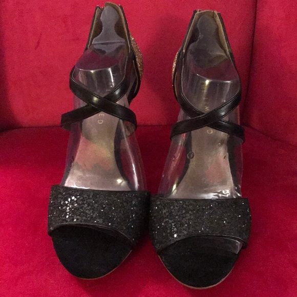 Black and gold glitter heels - Picture 2 of 4